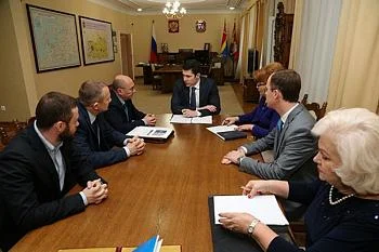 Состоялась рабочая встреча руководителя региона и главного внештатного онколога СЗФО