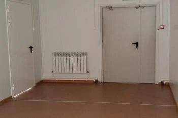 Продолжаются работы по строительству врачебной амбулатории под Светлым